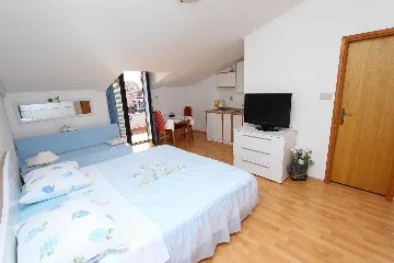 Studio Apartment for 2 in Rovinj with Balcony