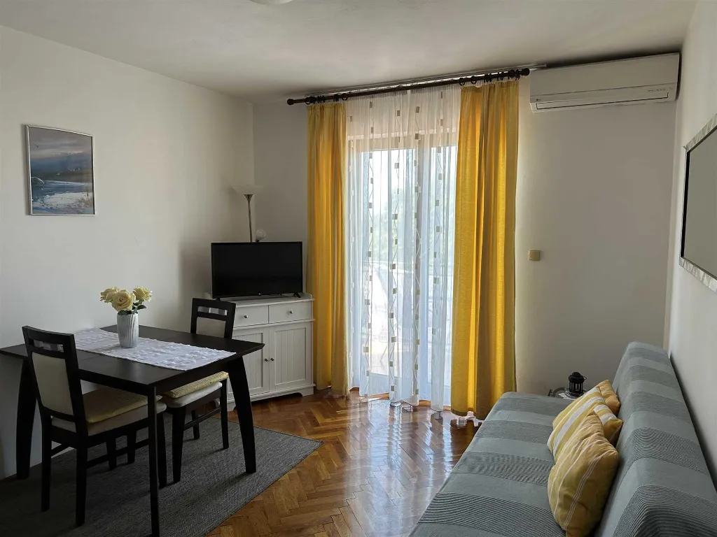 One-Bedroom Apartment in Rovinj for 3 Guests