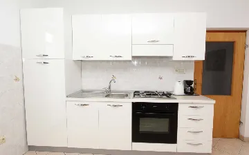 One-Bedroom Apartment for 4 Guests in Rovinj