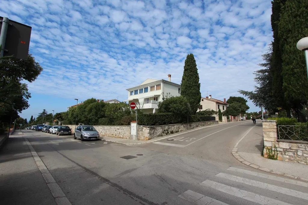 Two-Bedroom Apartment in Rovinj with Balcony