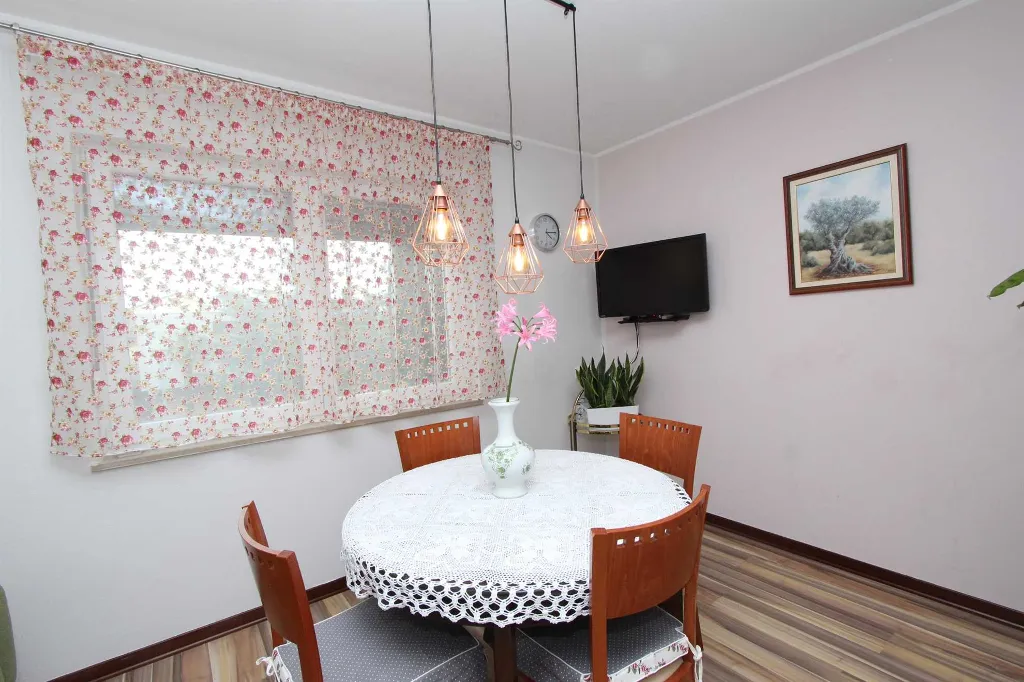 Two-Bedroom Apartment in Rovinj with Balcony