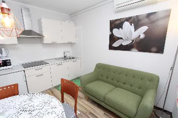 Two-Bedroom Apartment in Rovinj with Balcony