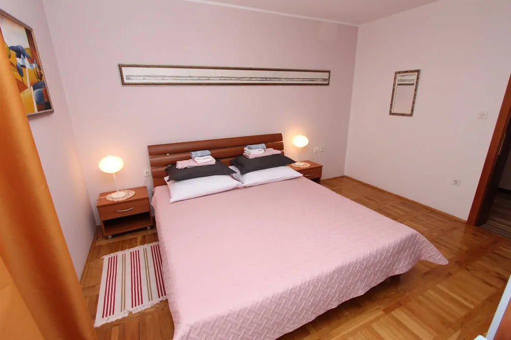 Two-Bedroom Apartment in Rovinj with Balcony
