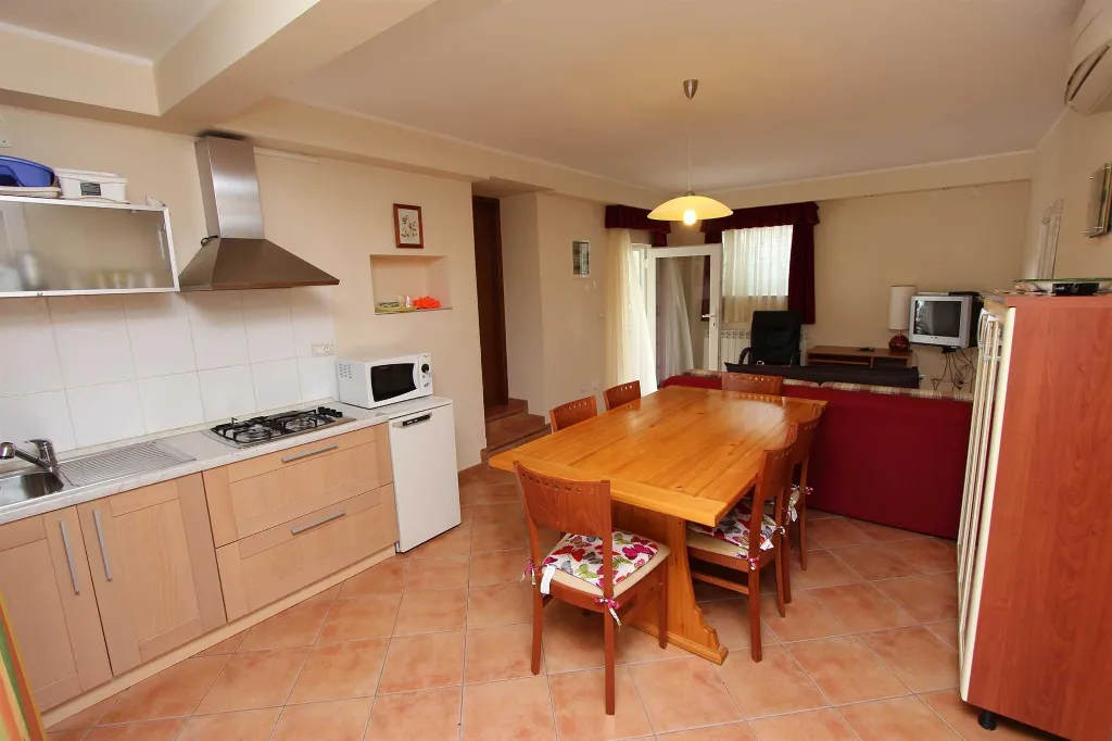One-Bedroom Apartment for 4 in Rovinj with Terraces