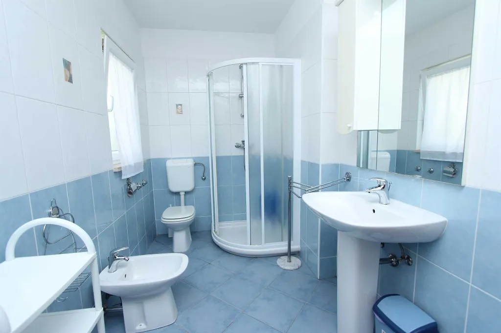 One-Bedroom Apartment for 4 in Rovinj with Terraces