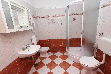 One-Bedroom Apartment in Rovinj for Up to 4 Guests