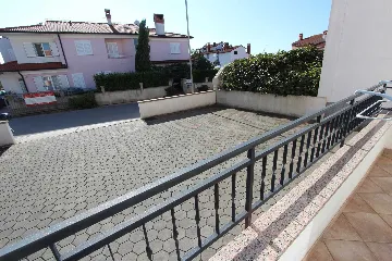 One-Bedroom Apartment in Rovinj for Up to 4 Guests