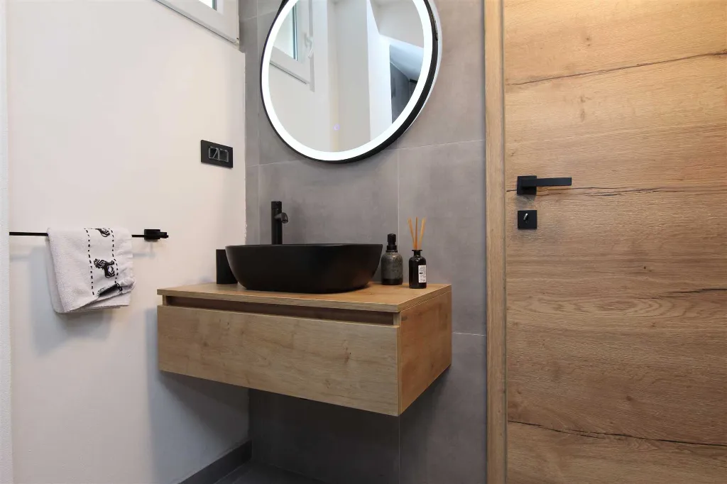One-Bedroom Apartment for 2 Guests in Rovinj