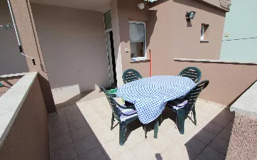 One-Bedroom Apartment in Rovinj for Up to 4 Guests