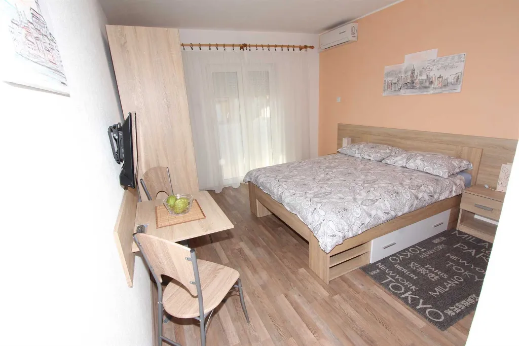 Studio for 2 Guests in Rovinj with Sea View