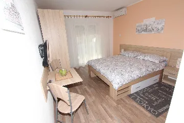 Studio for 2 Guests in Rovinj with Sea View