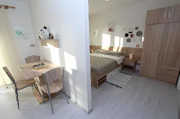 Studio for 2 Guests in Rovinj with Sea View