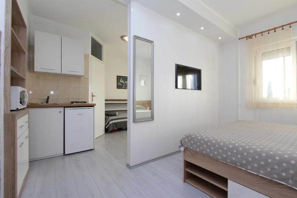 Studio for 2 Guests in Rovinj with Sea View