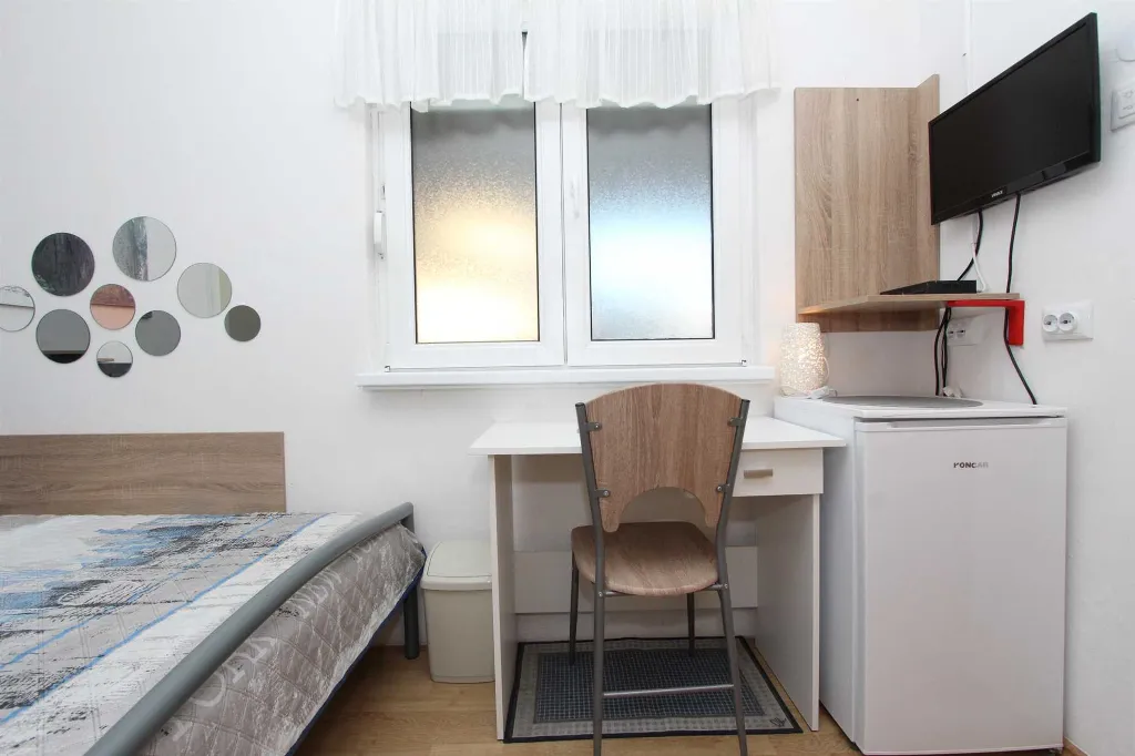 Single Room for 1 Guest in Rovinj with Balcony