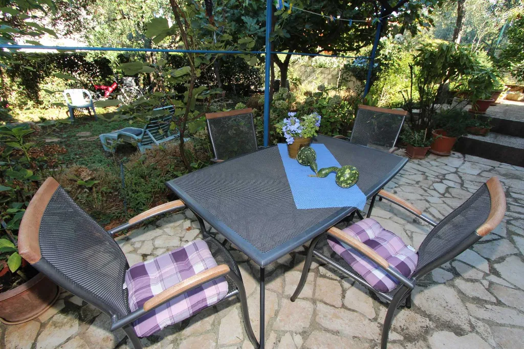 One-Bedroom Apartment with Terrace in Rovinj