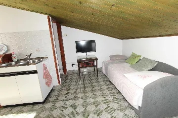 One-Bedroom Apartment with Balcony in Rovinj