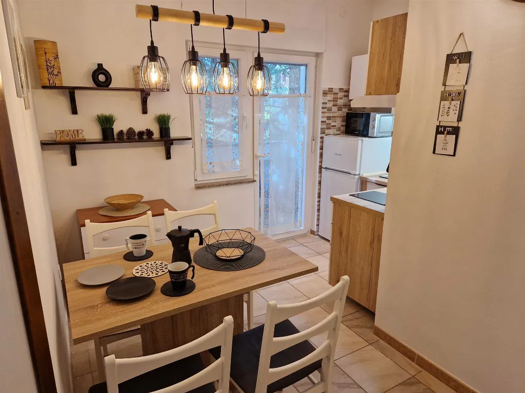 One-Bedroom Apartment in Rovinj with Balcony