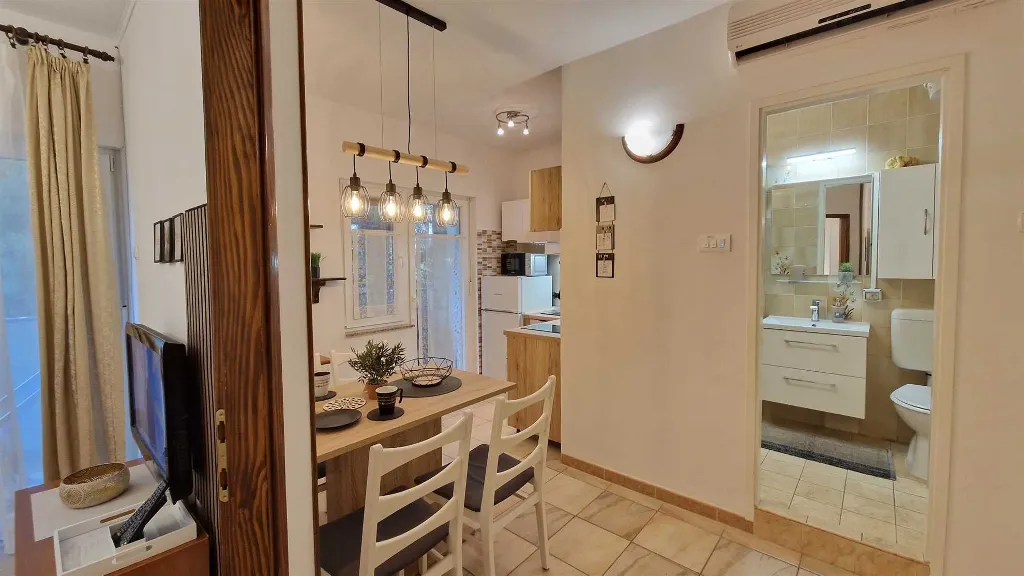 One-Bedroom Apartment in Rovinj with Balcony
