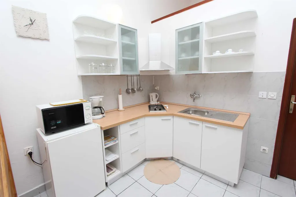 One-Bedroom Apartment with Terrace in Rovinj