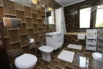 Two-Bedroom Apartment for 5 Guests in Rovinj