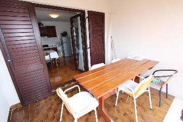 Two-Bedroom Apartment for 5 Guests in Rovinj