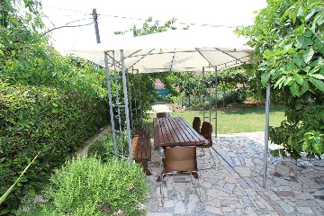 Two-Bedroom Apartment in Rovinj for 4-5 Guests