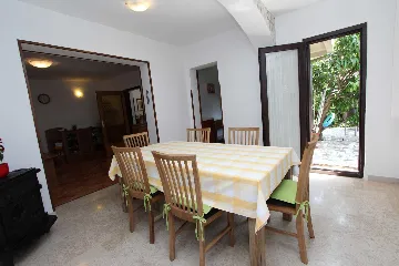Two-Bedroom Apartment in Rovinj for 4-5 Guests