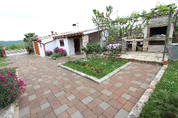 One-Bedroom Apartment for 2 in Rovinjsko Selo