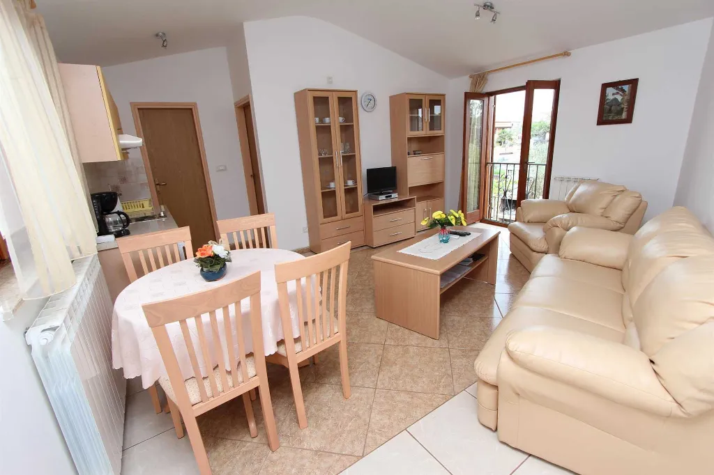 One-Bedroom Apartment for 2 in Rovinjsko Selo