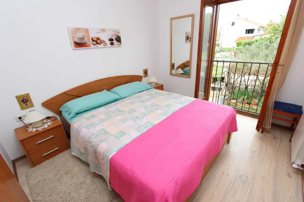One-Bedroom Apartment for 2 in Rovinjsko Selo