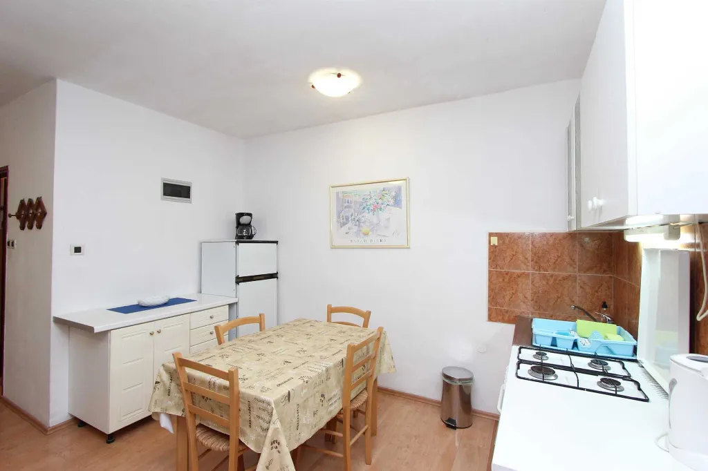 Two-Bedroom Apartment in Rovinj with Terrace