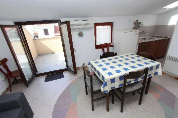 Two-Bedroom Apartment in Rovinj with Balconies