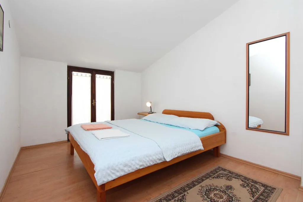 Two-Bedroom Apartment in Rovinj with Balconies