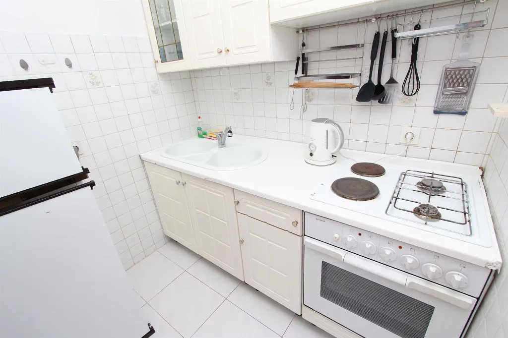 One-Bedroom Apartment in Rovinj for Up to 5 Guests