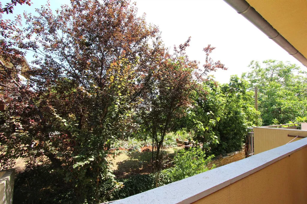 One-Bedroom Apartment in Rovinj for Up to 5 Guests