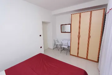 Two-Bedroom Apartment for 4 in Rovinj