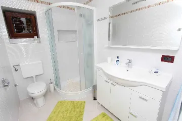 Two-Bedroom Apartment for 4 in Rovinj