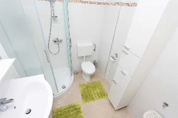 Two-Bedroom Apartment for 3 Guests in Rovinj