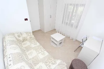 Two-Bedroom Apartment for 3 Guests in Rovinj