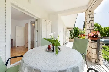 One-Bedroom Apartment for 2 in Rovinj with Parking