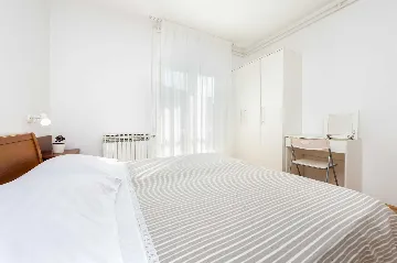 Two-Bedroom Apartment in Rovinj with Parking