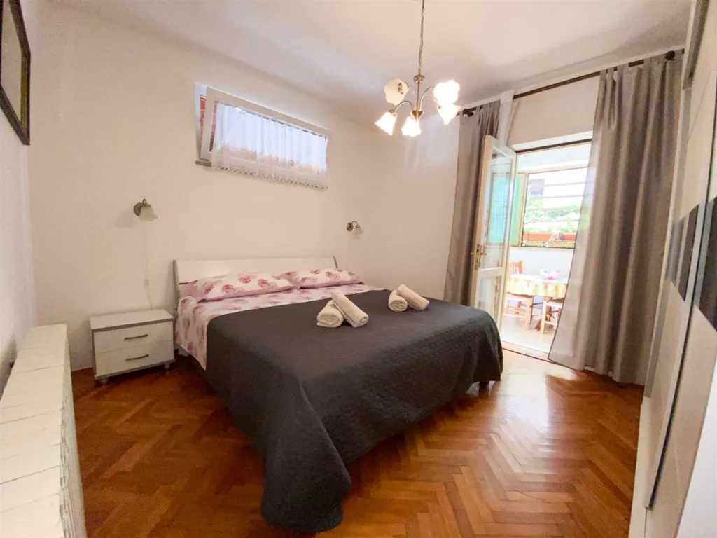 Two-Bedroom Apartment in Rovinj with Terrace