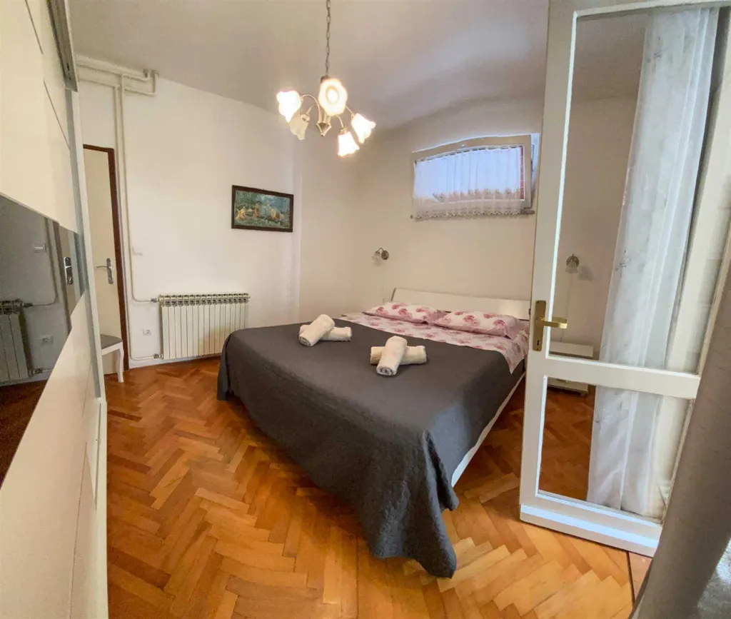 Two-Bedroom Apartment in Rovinj with Terrace