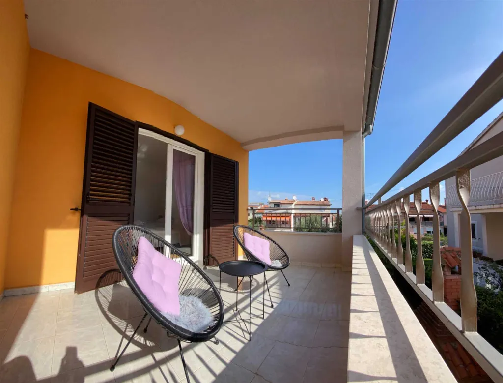 Three-Bedroom Apartment in Rovinj for 6 Guests