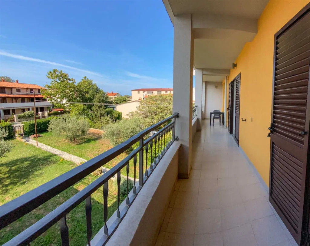 Three-Bedroom Apartment in Rovinj for 6 Guests