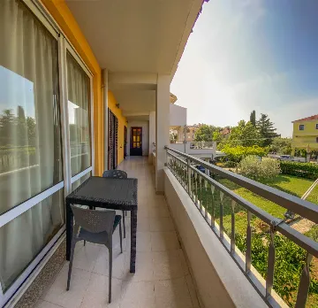 Three-Bedroom Apartment in Rovinj for 6 Guests