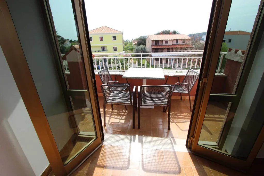 Three-Bedroom Apartment in Rovinj for 6 Guests