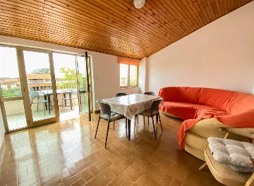 Three-Bedroom Apartment in Rovinj for 6 Guests