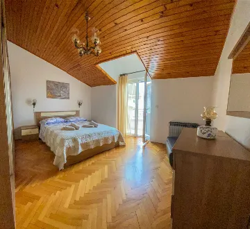 Three-Bedroom Apartment in Rovinj for 6 Guests