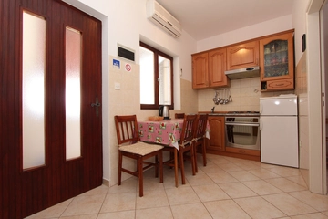 Two-Bedroom Apartment in Rovinj for 4 Guests